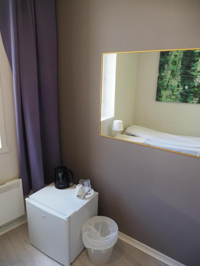 Budget Hotell 2*